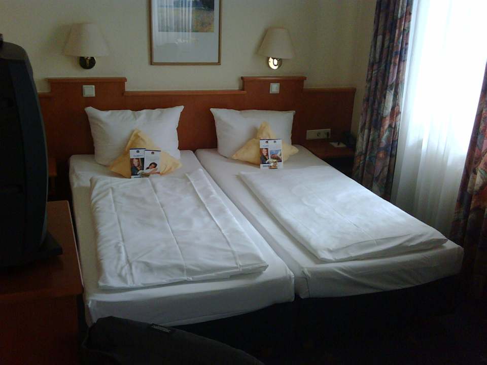 Bett Best Western Ambassador Hotel