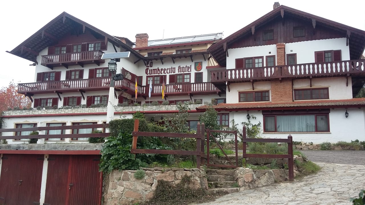 Außenansicht Hotel La Cumbrecita