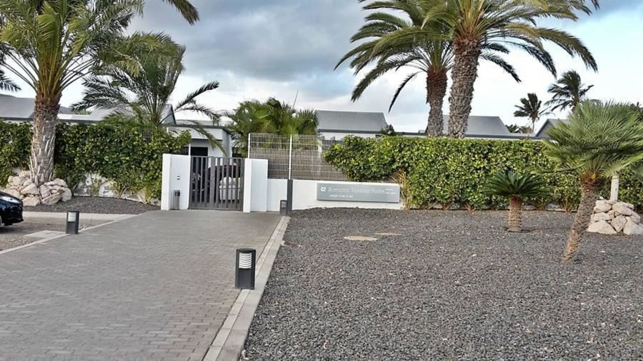 Weg vom Haupthaus zu den Romantica Suites R2 Bahía Playa Design Hotel & Spa - Adults Only