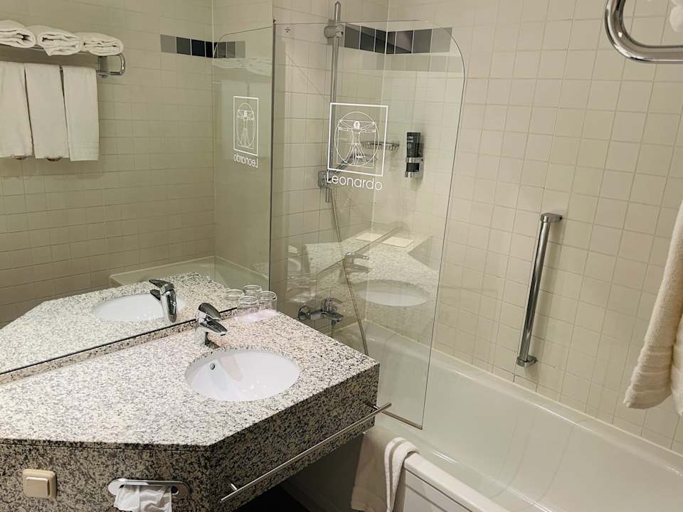 Zimmer Leonardo Hotel Köln Bonn Airport