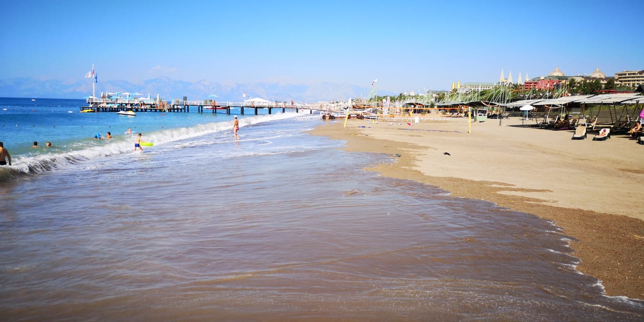 Strand Sherwood Exclusive Lara