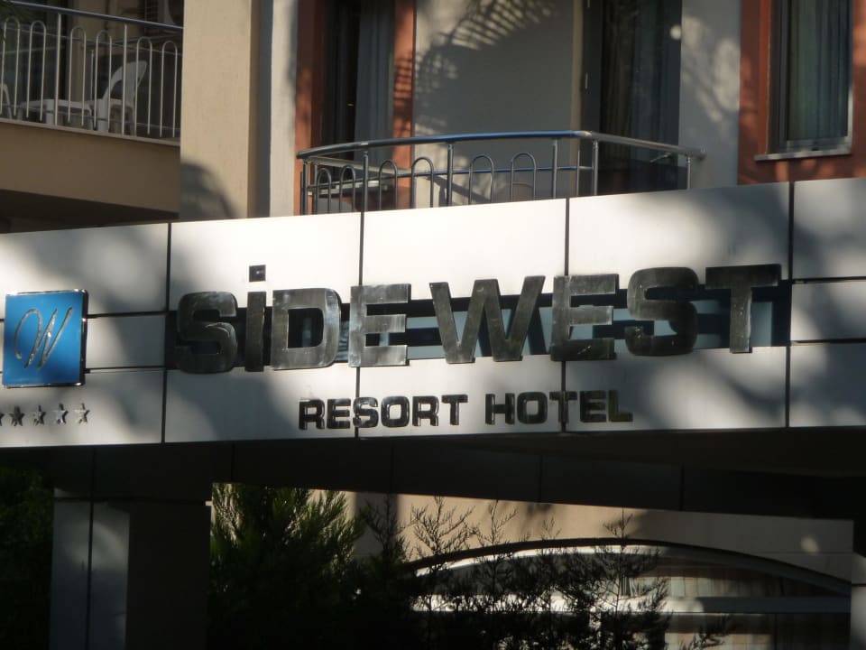 Haupteingang FUN&SUN Smart Hane Sun Hotel