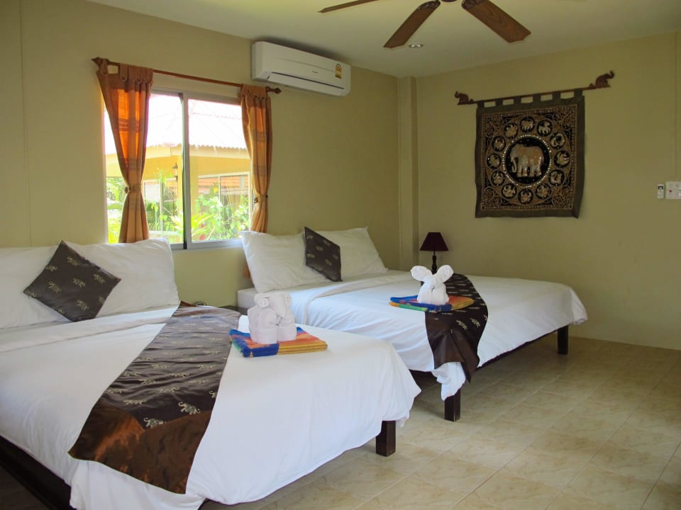 Zimmer Hotel Lanta Castaway Resort