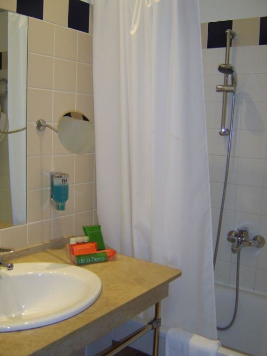 Bad mit Wanne NH Wien Belvedere