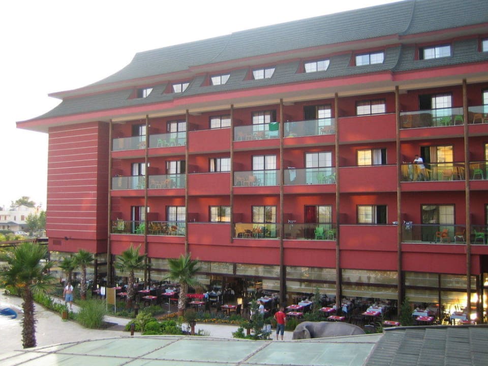 Draußen konnte man auch essen Siam Elegance Hotels & Spa