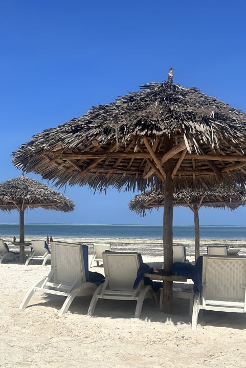 Strand Hotel Kiwengwa Beach Resort