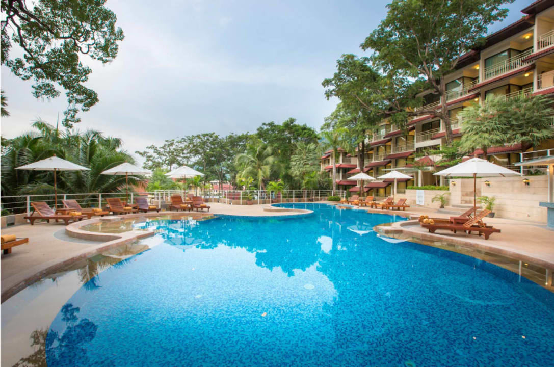 Pool Chanalai Flora Resort