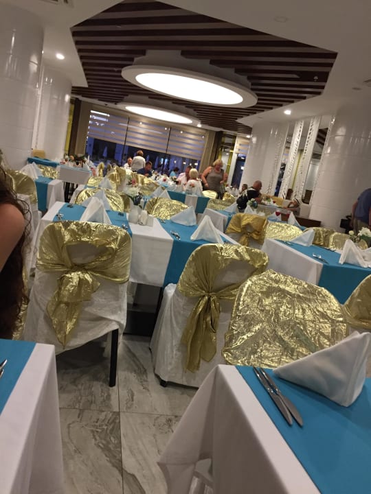 Restaurant Themen geschmückt Glamour Resort & Spa