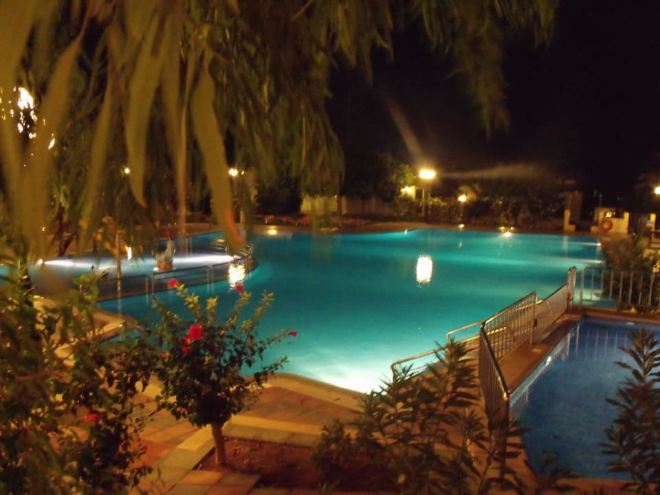 Schöner Blick am Abend TUI SUNEO Chrissi Amoudia