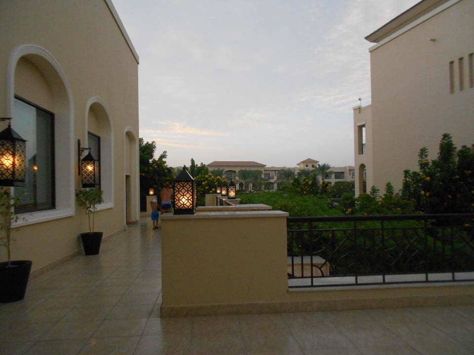 Hauptgebäude JAZ Aquamarine Resort