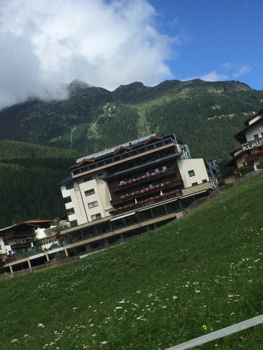 Außenansicht Alpengasthof Grüner