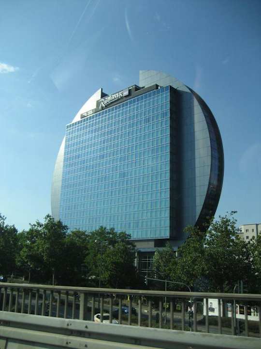Das Gebäude Radisson Blu Hotel Frankfurt