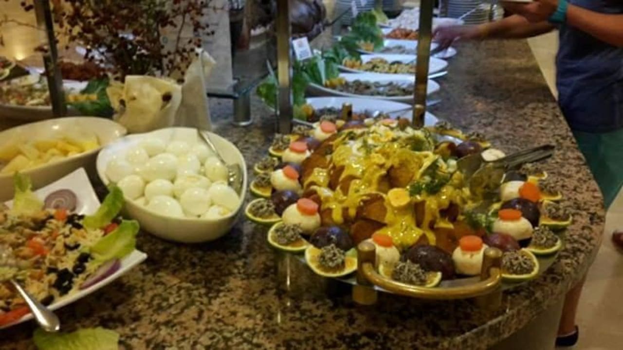 Teil vom kalten Buffet Telatiye Resort