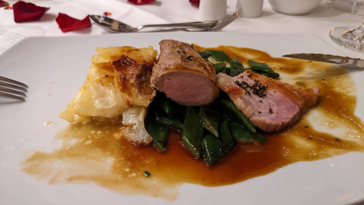 Gastro Hotel Gran Belveder