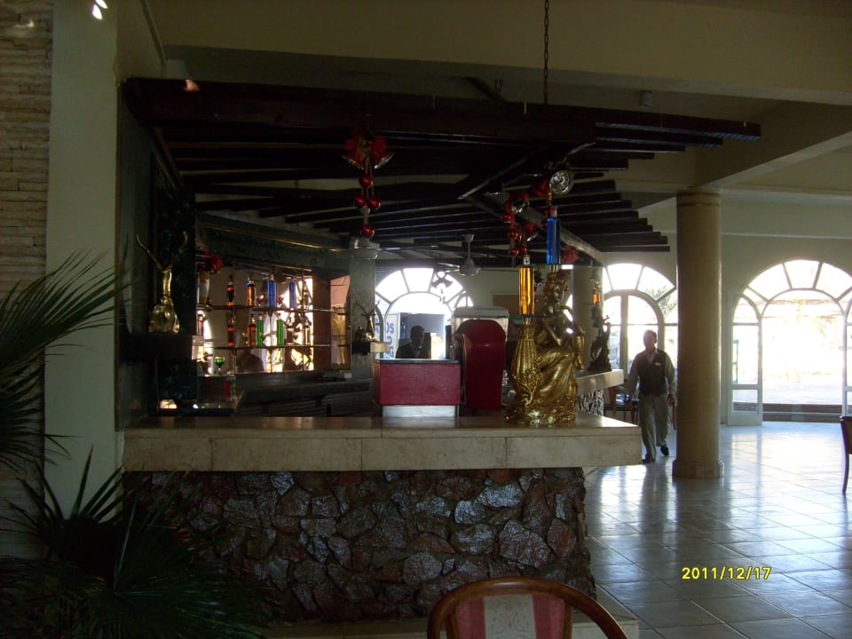 Bar im Gebäude am Pool Shams Safaga Resort