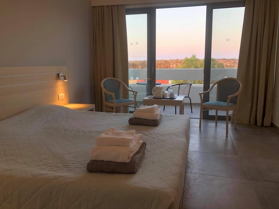 Zimmer Niriides Hotel