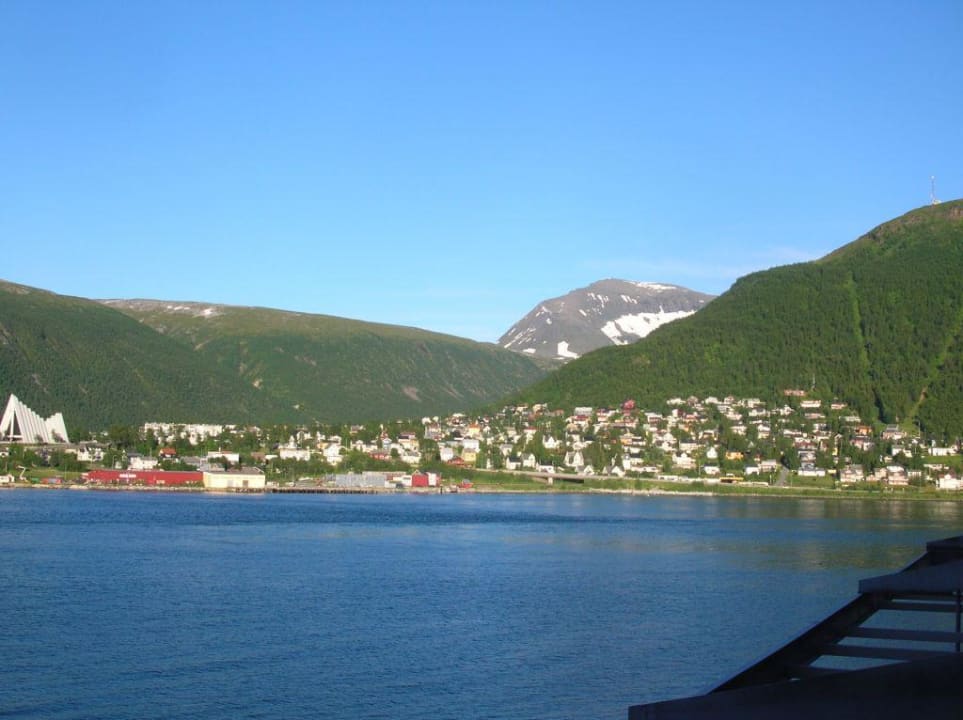 Zimmerausblick tagsüber Scandic Ishavshotel