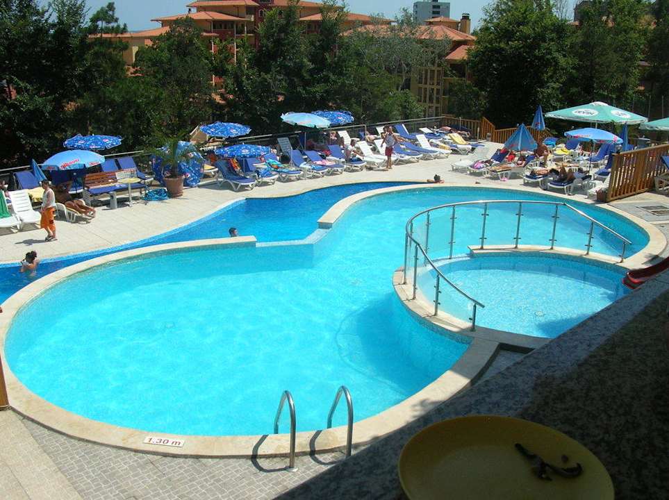 Pools Park Hotel Golden Beach
