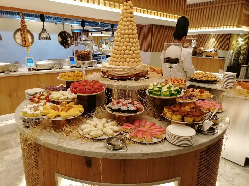 Gastro Hotel Miramare Beach