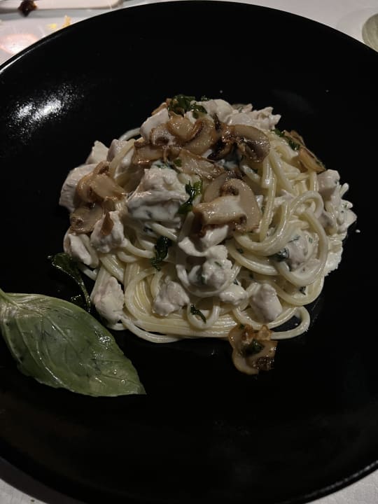 Gastro Miramar Al Aqah Beach Resort