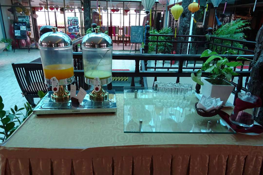 Frühstücksbüffet Hoi An Lantern Hotel