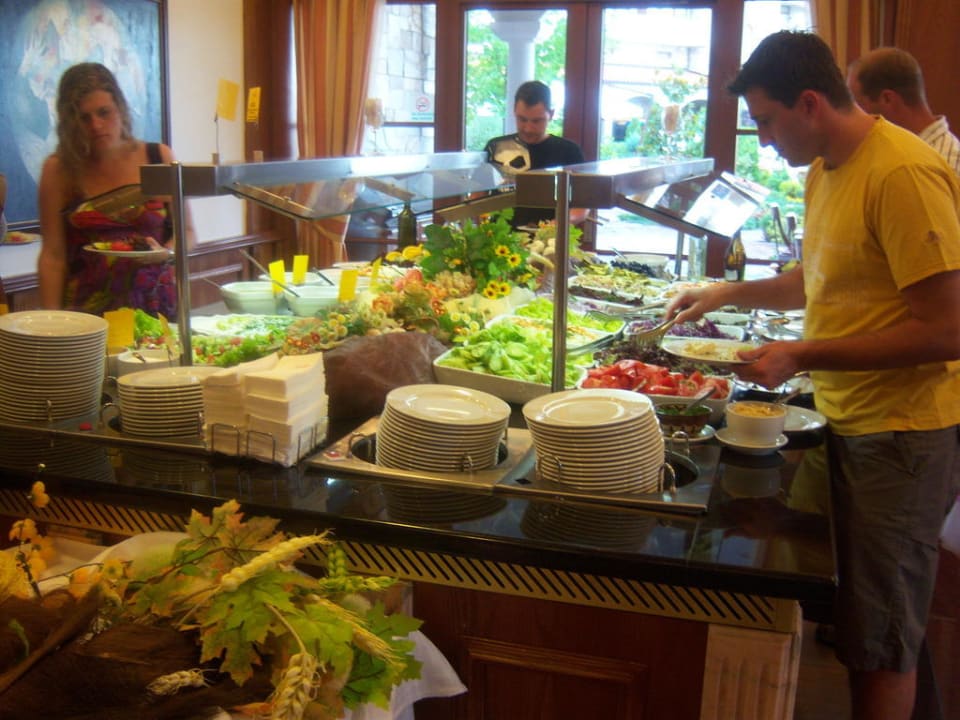 Salatbuffet Helena Sands