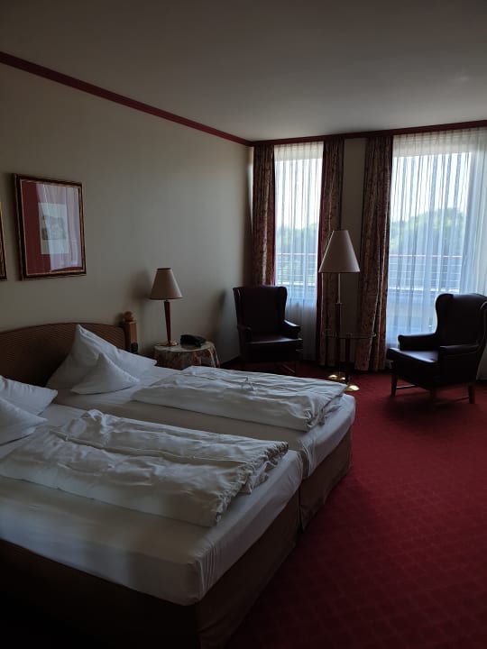 Zimmer PLAZA Premium Schwerin