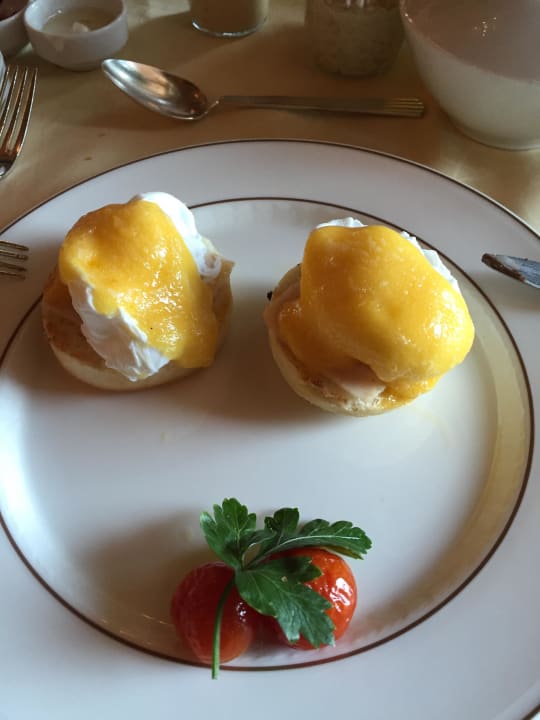 Frühstück Emirates Palace Mandarin Oriental