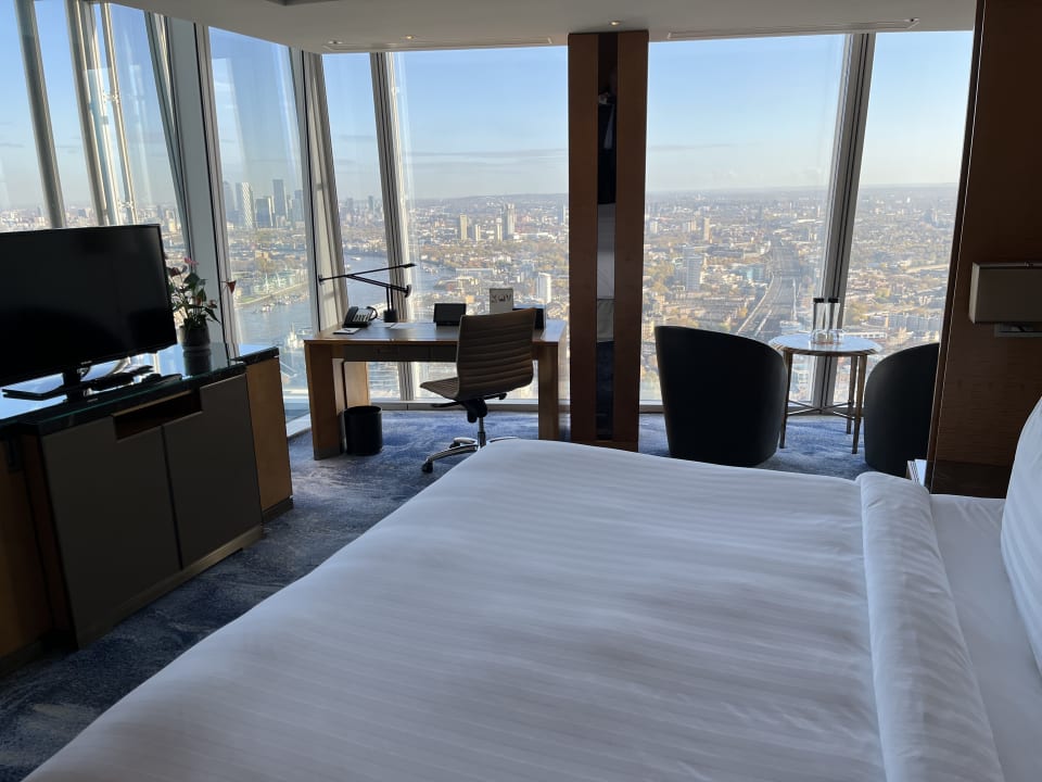 Zimmer Shangri-La Hotel, At The Shard, London