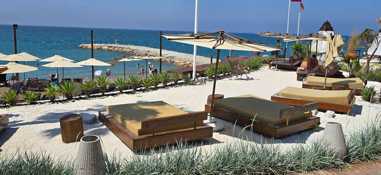 Sonstiges Azura World Hotel