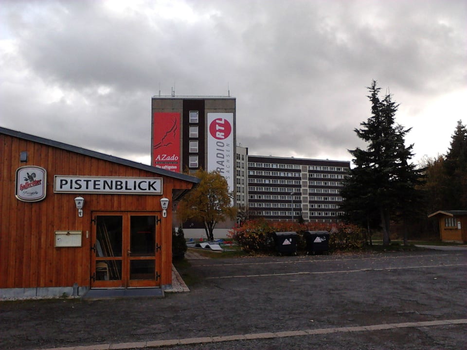 Seitenansicht AHORN Hotel Am Fichtelberg