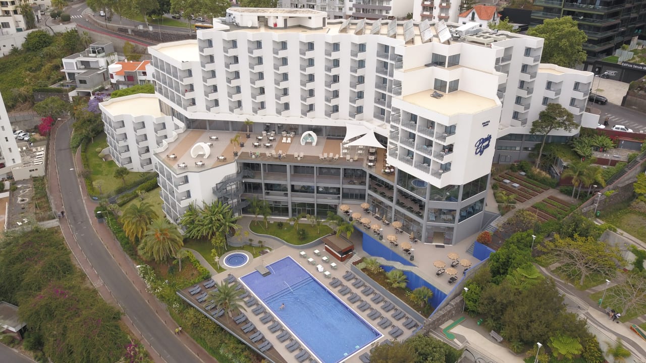 Außenansicht Hotel Baia Azul