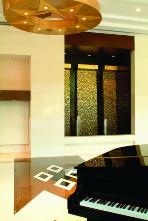 Majestic Grande Lobby Double Tree by Hilton Bangkok Ploenchit