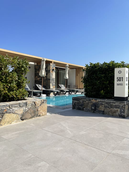 Pool Petousis Hotel & Suites