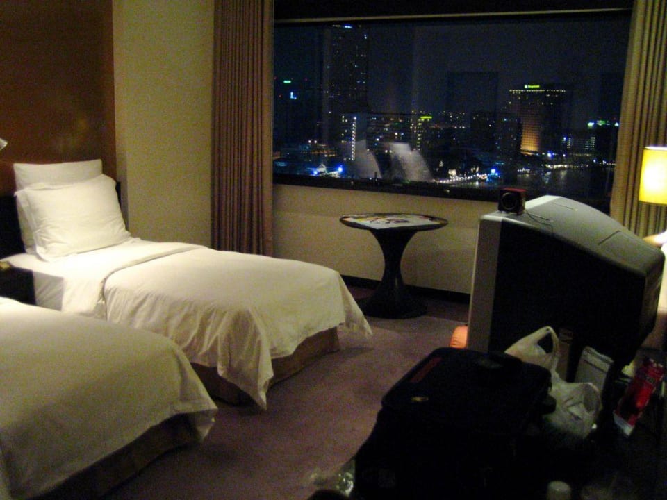 Zimmer 1419 im 14. Stock Millennium Hilton Bangkok