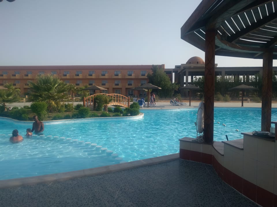 Pool Wadi Lahmy Azur Resort