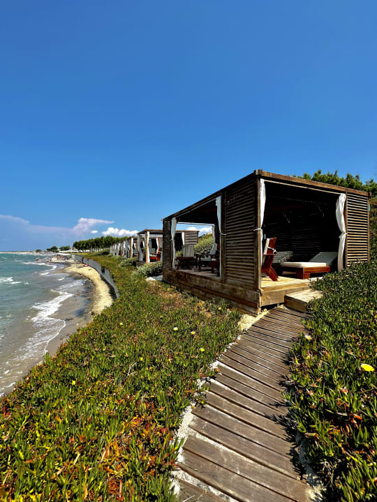 Strand Neptune Luxury Resort