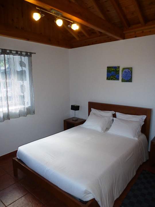 Zimmer Casas da Fajã