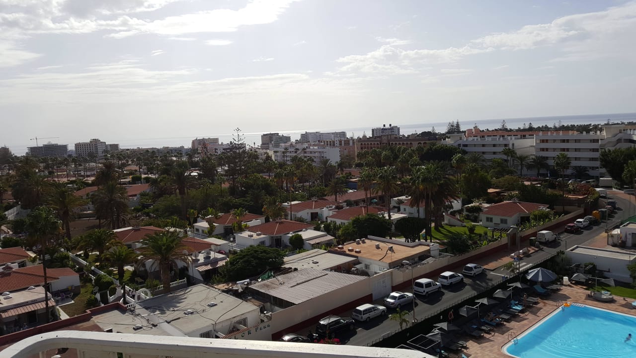 Blick auf die Anlage vom Hotel Rondo aus HL Miraflor Suites Hotel