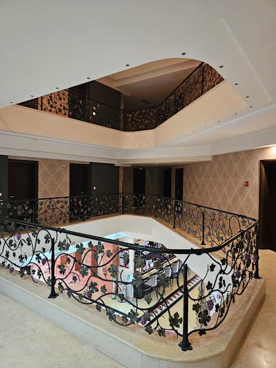 Lobby Mediterranean Princess