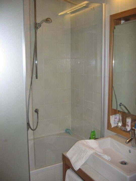 Badezimmer Falkensteiner Family Resort Lido