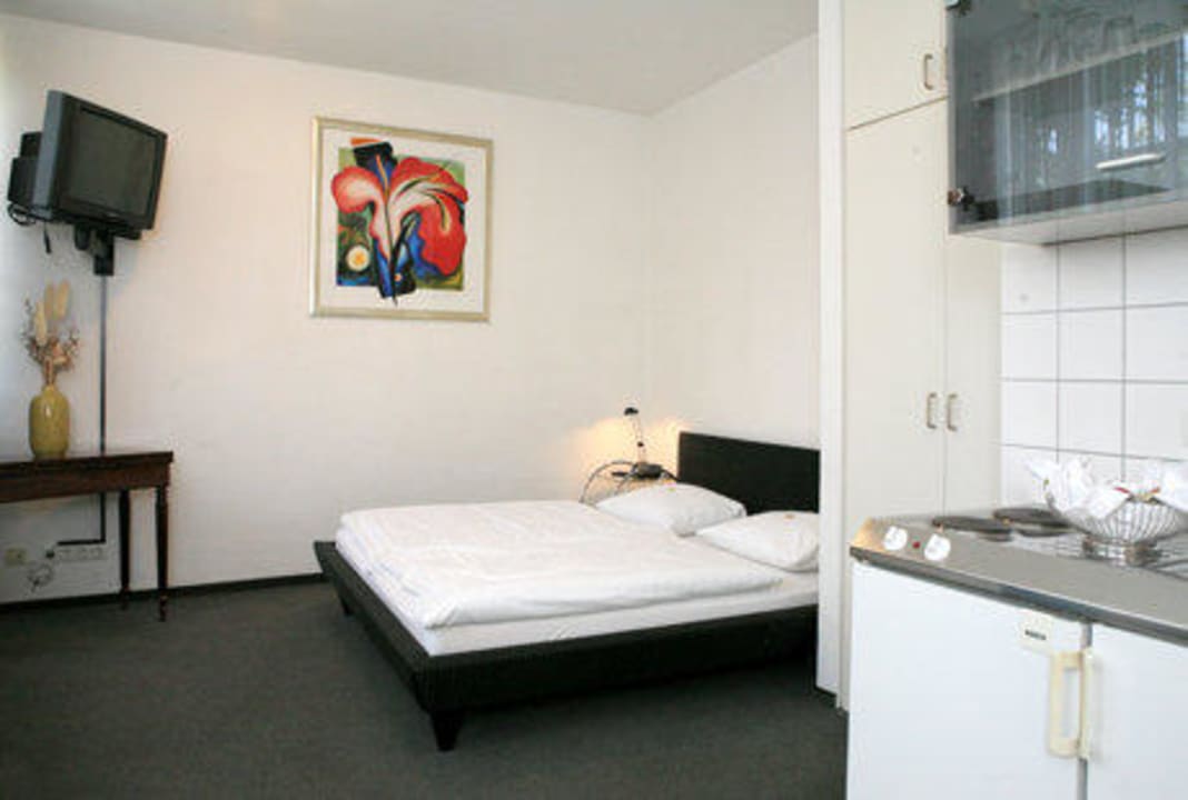 Standard Zimmer innen domicil Residenz Hotel Bad Aachen