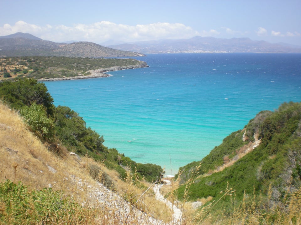 Eine der vielen kleinen Buchten entlang der Küste Atlantica Mikri Poli Crete