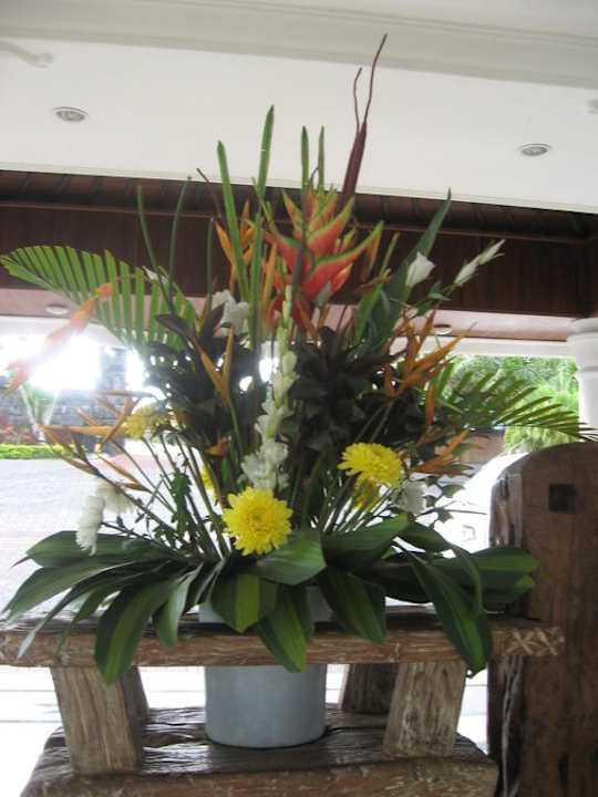 Blumenschmuck Hotel The Beverly Hills Bali