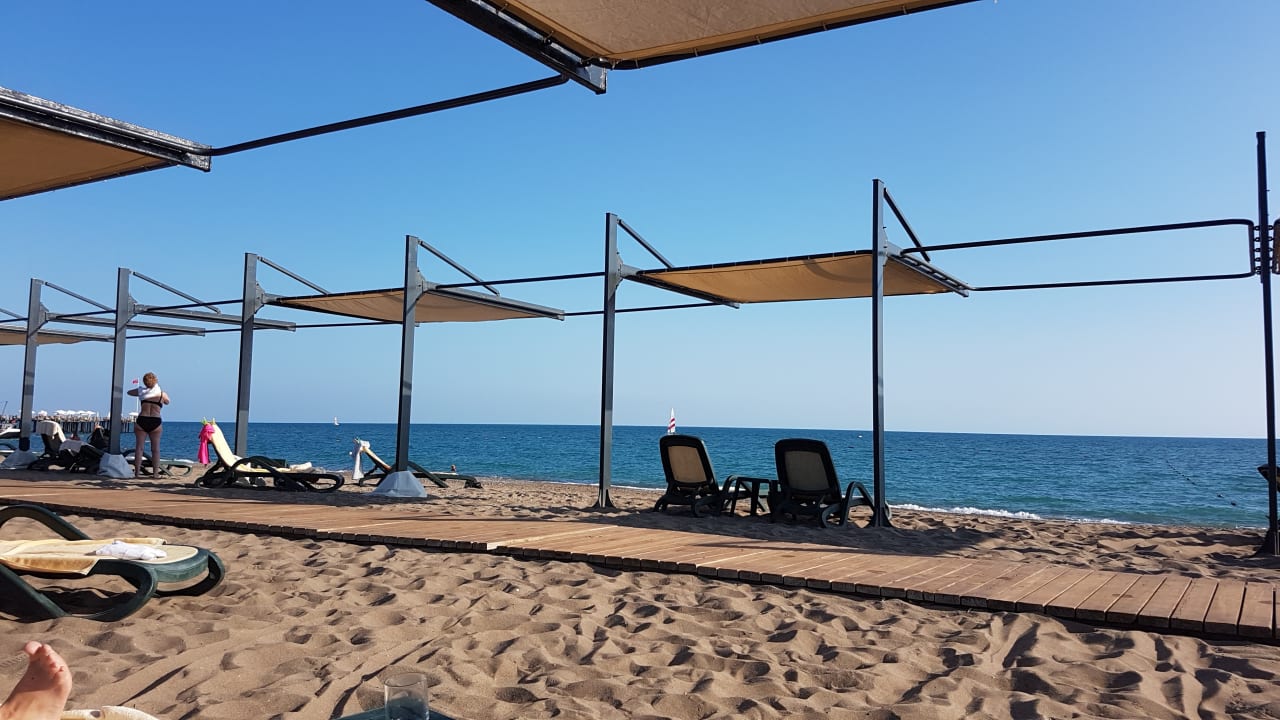 Strand Xanadu Resort Hotel