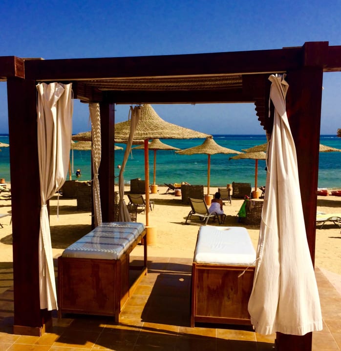 Massage am Strand Gemma Resort