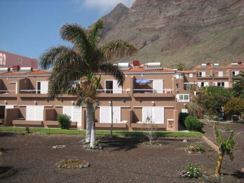 Vom Meer aus in Richtung Anlage Hotel Los Tarajales