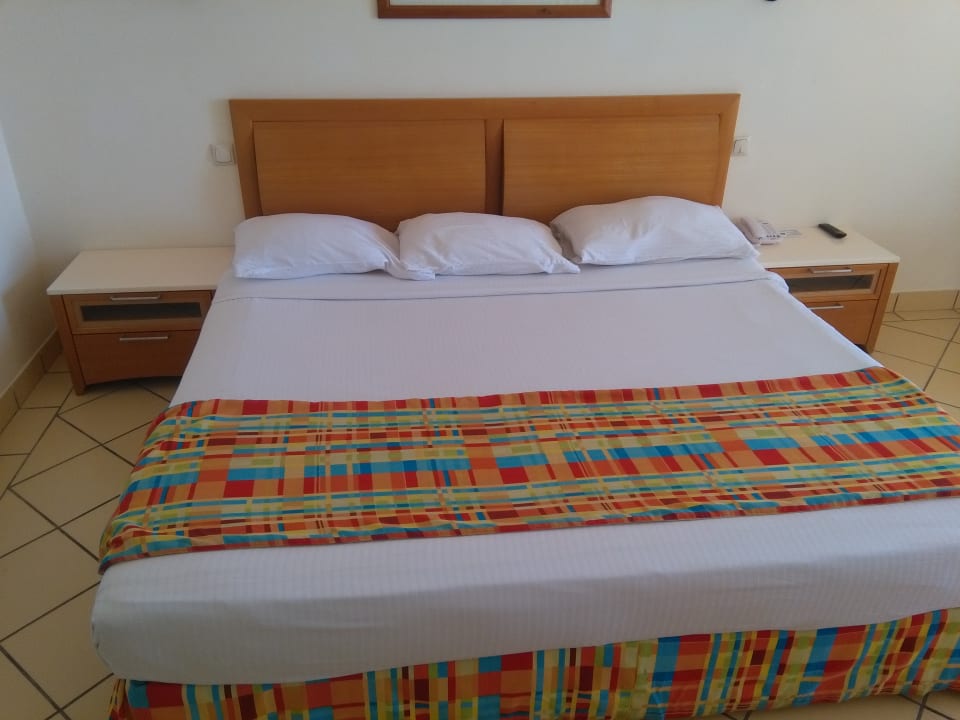 Zimmer Siva Sharm