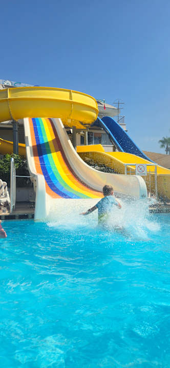 Pool Seashell Resort