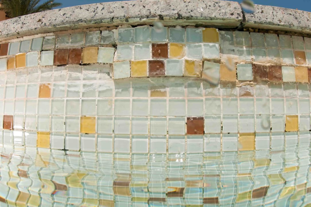 Reparaturversuche Stella Beach Resort & Spa Makadi Bay